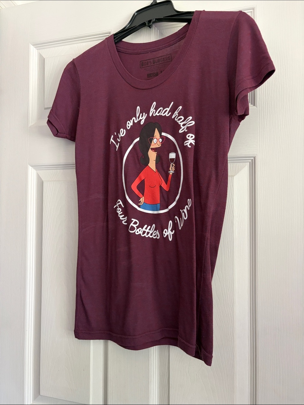 Women's Short Sleeve Graphic Tee - Maroon
